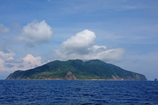 トカラ列島ってどこ？秘境の12島への行き方と絶景スポット完全ガイド