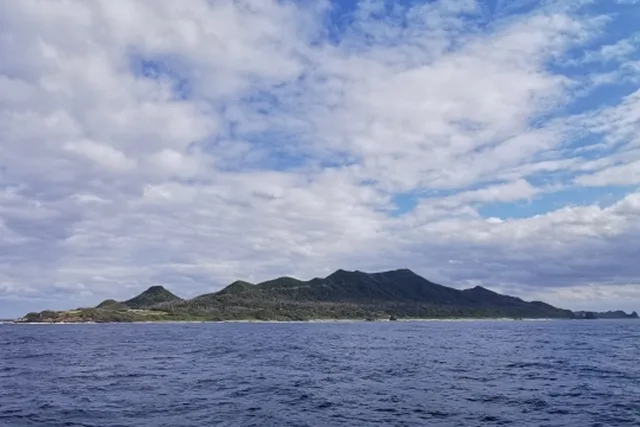 十島村の人口は驚きの増加中！日本一長い村の人口対策とは？